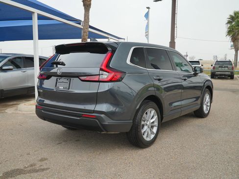 Used 2025 Honda CR-V EX image 5