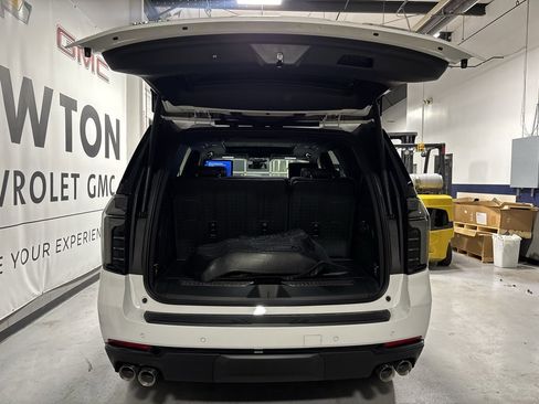 New 2026 Chevrolet Tahoe RST w/ RST Capability Package image 31