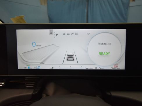 Used 2022 Hyundai Ioniq 5 SE image 9