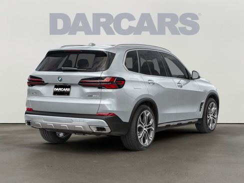 New 2026 BMW X5 xDrive50e w/ M Sport Package image 3