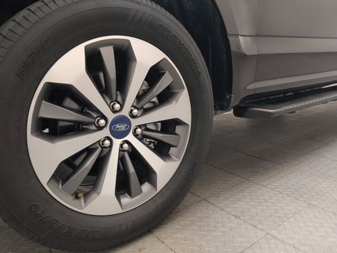 Used 2019 Ford F150 XL w/ Equipment Group 101A Mid RWD image 31