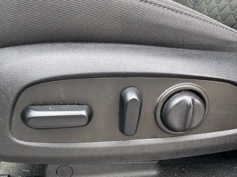 Used 2021 Chevrolet Blazer LT w/ Redline Edition image 11