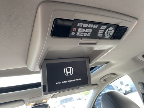 Used 2014 Honda Odyssey EX-L image 31