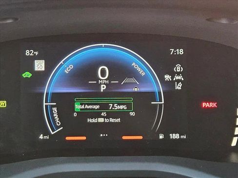 New 2025 Toyota Camry SE image 10