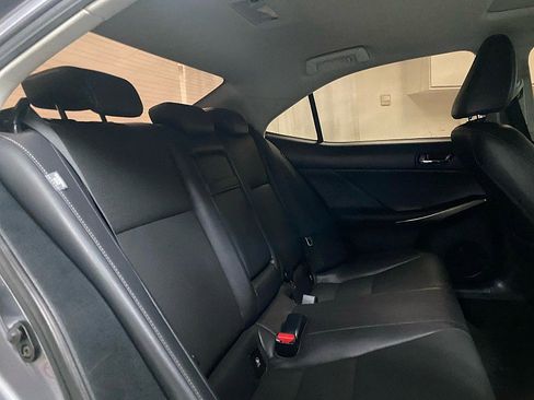 Used 2016 Lexus IS 200t image 15