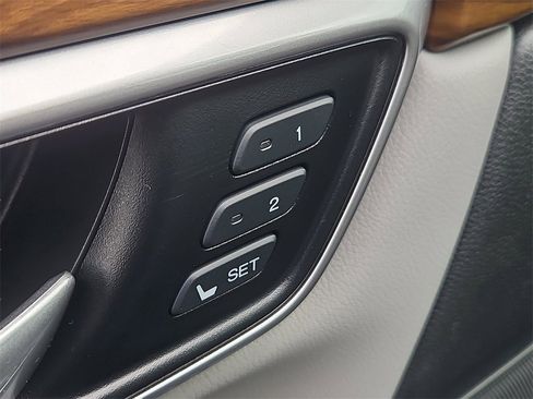 Certified 2019 Honda CR-V EX-L image 18