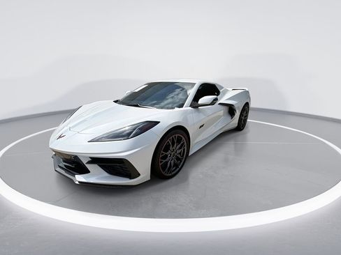 Used 2023 Chevrolet Corvette Stingray Premium Conv w/ Z51 Performance Package RWD image 4