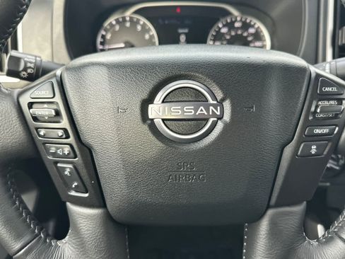 Used 2025 Nissan Frontier SV w/ SV Convenience Package AWD/4WD image 22