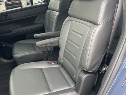 Used 2025 Hyundai Santa Fe Calligraphy AWD/4WD image 25