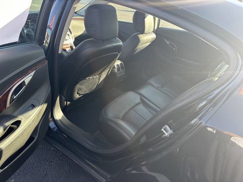 Used 2011 Buick LaCrosse CXL image 19