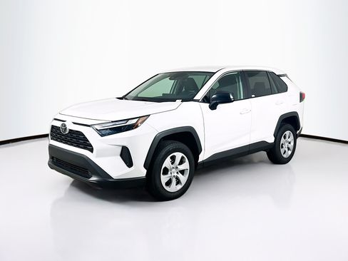 Used 2025 Toyota RAV4 LE FWD image 3