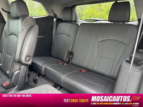 Used 2020 Buick Enclave Avenir w/ Avenir Technology Package AWD/4WD image 7
