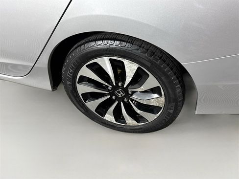 Used 2015 Honda Accord EX-L image 25