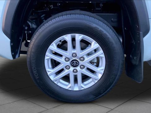 Used 2024 Toyota Tundra SR5 w/ SR5 Premium Package image 11