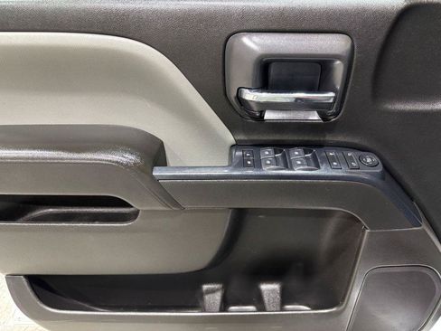 Used 2019 Chevrolet Silverado 2500 W/T AWD/4WD image 16