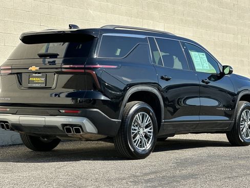 Certified 2024 Chevrolet Traverse LT image 4