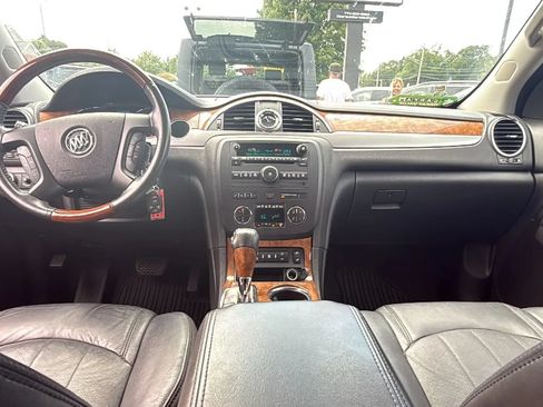 Used 2011 Buick Enclave CXL AWD/4WD image 14