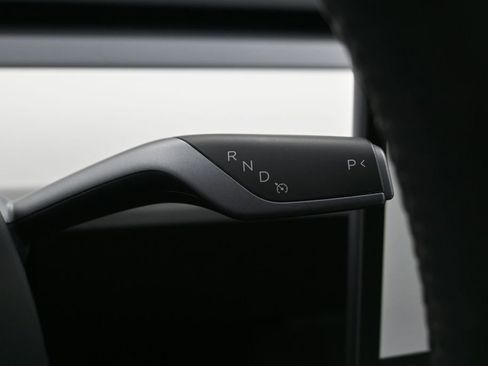 Used 2023 Tesla Model 3 Standard Range RWD image 22