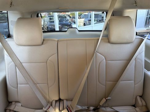 Used 2019 GMC Yukon XL Denali w/ Denali Ultimate Package AWD/4WD image 24