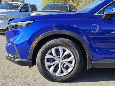 Used 2024 Honda CR-V LX image 8