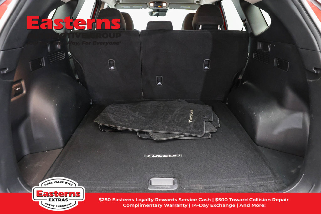 Used 2022 Hyundai Tucson SEL w/ Cargo Package AWD/4WD image 10
