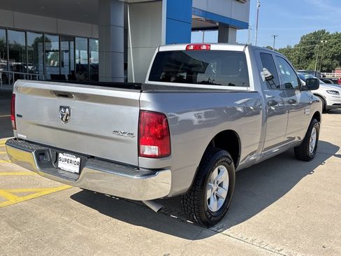 Used 2024 RAM 1500 Classic SLT AWD/4WD image 3