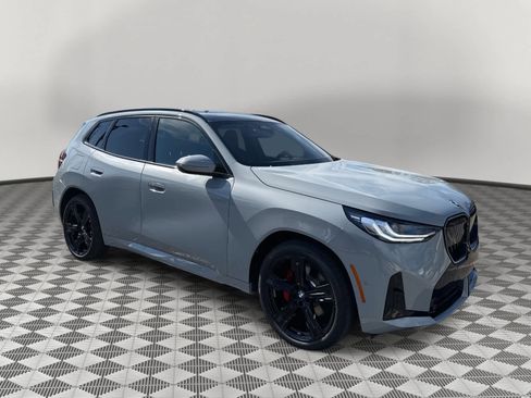 New 2026 BMW X3 xDrive30 w/ Premium Package image 3