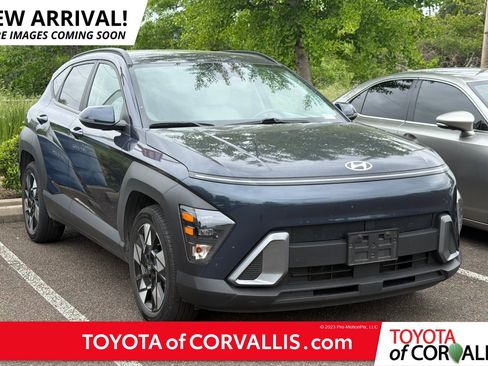 Used 2025 Hyundai Kona SEL FWD image 1