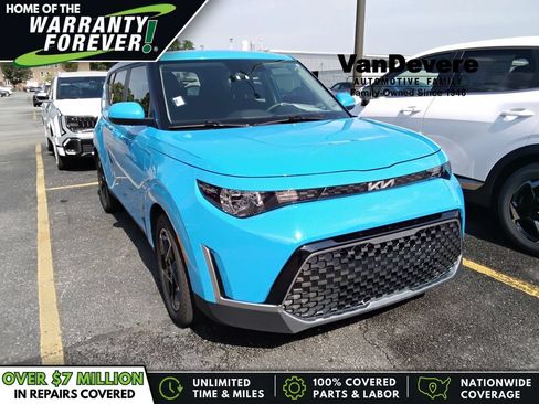 Used 2023 Kia Soul EX FWD image 1