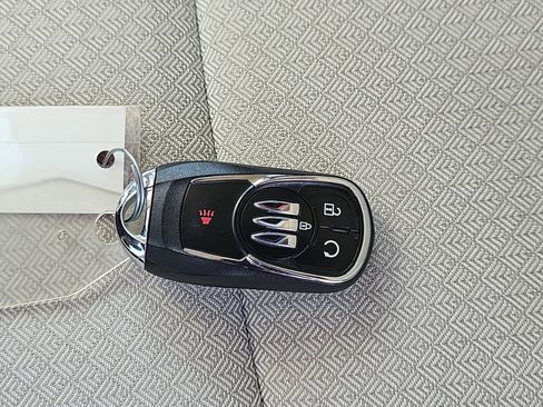 Used 2024 Buick Encore GX Preferred w/ Comfort Package AWD/4WD image 39