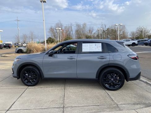 Used 2024 Honda HR-V Sport image 6