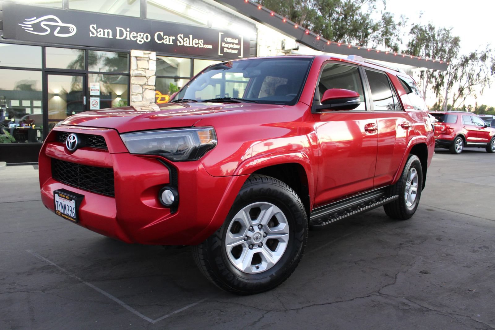 Used 2017 Toyota 4Runner SR5 Premium RWD image 1
