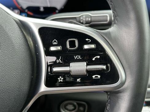 Used 2022 Mercedes-Benz GLE 350 4MATIC image 16