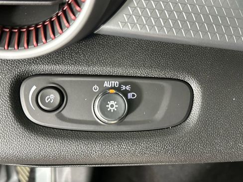 New 2026 Chevrolet Trax RS w/ Driver Confidence Package FWD image 16