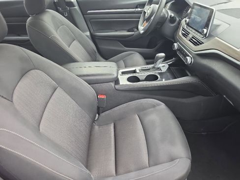 Used 2023 Nissan Altima 2.5 SV FWD image 28