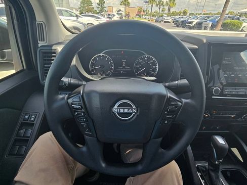 Used 2022 Nissan Frontier S w/ Technology Package RWD image 18