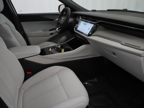 New 2026 Jeep Cherokee Laredo AWD/4WD image 34