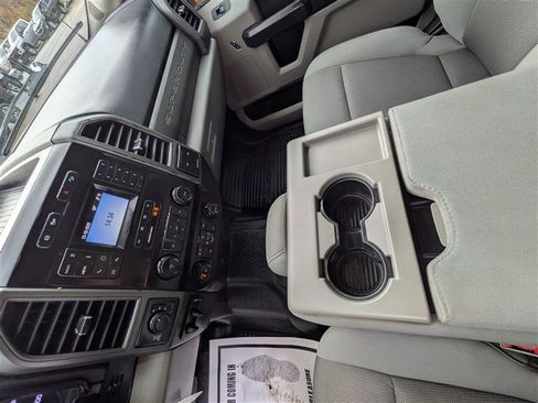 Used 2020 Ford F250 XL w/ STX Appearance Package image 23