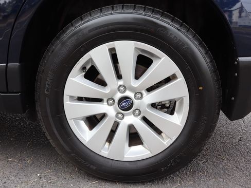 Used 2018 Subaru Outback 2.5i Premium AWD/4WD image 42