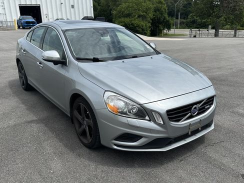 Used 2012 Volvo S60 T6 R-Design AWD/4WD image 2
