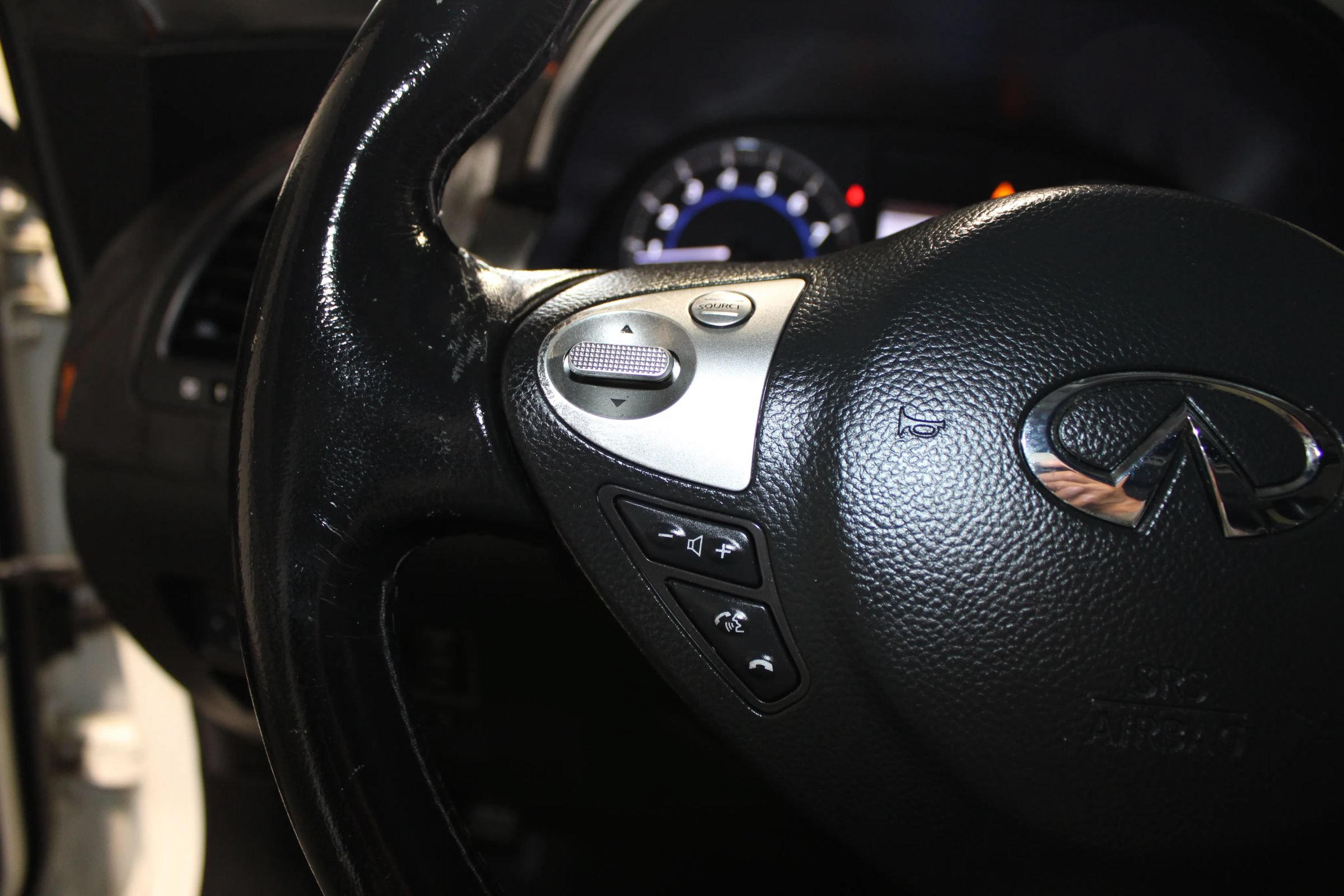 Used 2012 INFINITI FX35 2WD image 12