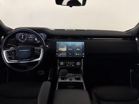 Used 2023 Land Rover Range Rover Long Wheelbase SE AWD/4WD image 25