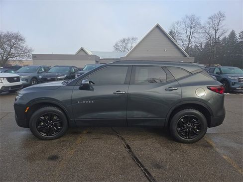 Used 2020 Chevrolet Blazer LT image 28