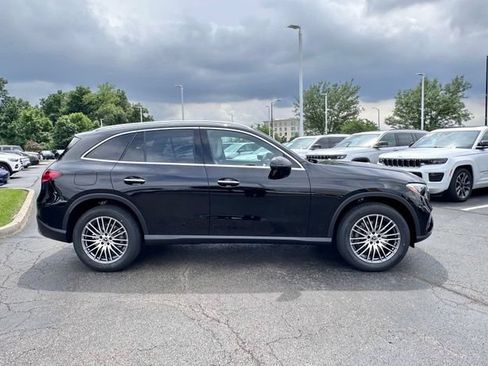 New 2026 Mercedes-Benz GLC 300 4MATIC image 17