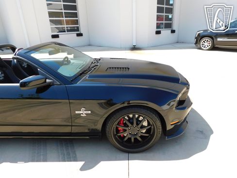 Used 2014 Ford Mustang Shelby GT500 w/ Equipment Group 821A image 35