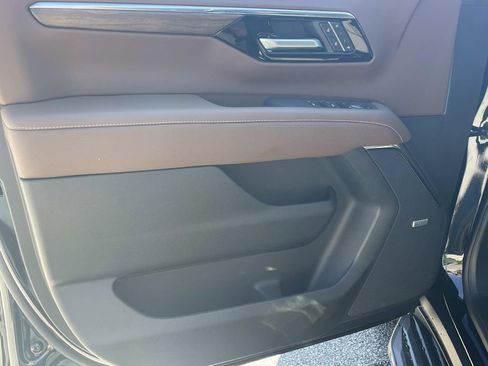 New 2026 Chevrolet Tahoe High Country w/ Sun And Tow Package image 16