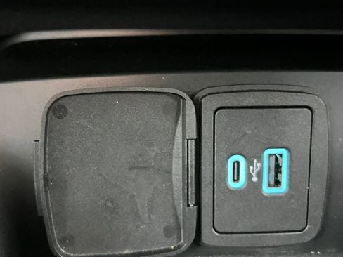 Used 2024 Ford Bronco Big Bend image 6