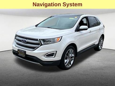 Used 2018 Ford Edge Titanium w/ Equipment Group 301A AWD/4WD image 4