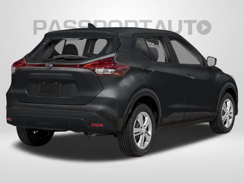Used 2024 Nissan Kicks S FWD image 2