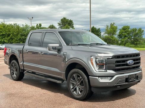 Used 2023 Ford F150 Lariat w/ Equipment Group 502A High AWD/4WD image 7